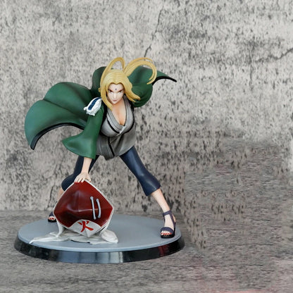 Tsunade Figure